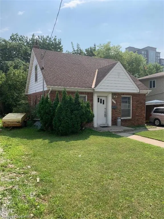 342 King Street N, Waterloo ON N2J 2Z2