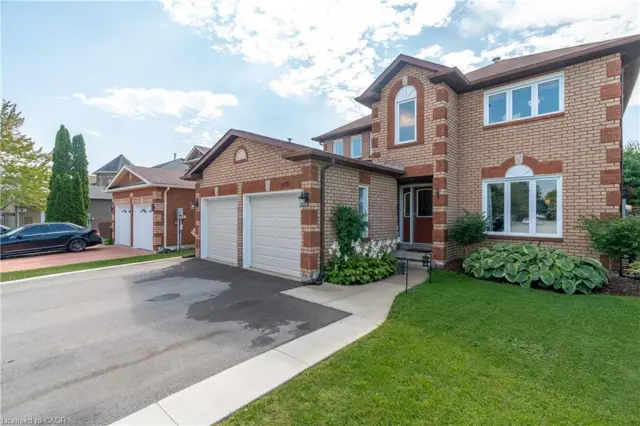 475 Saginaw Parkway, Cambridge ON N1T 1M6