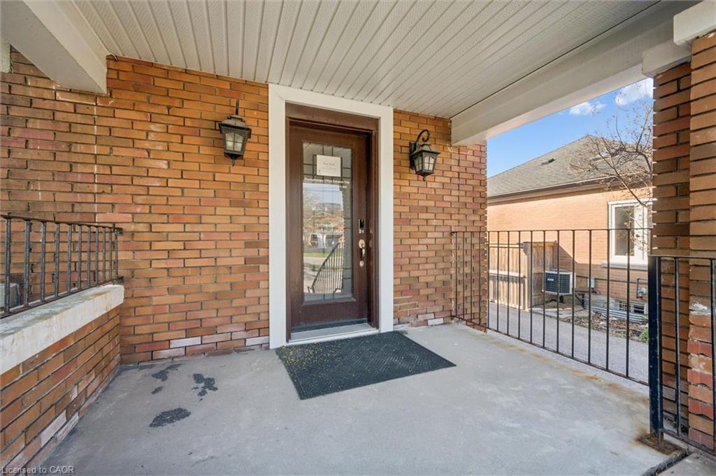 67 Bridgeport Road E, Waterloo ON N2J 2K1