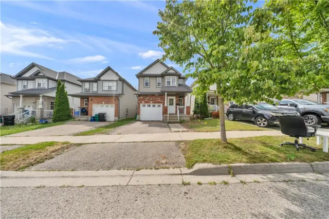 425 Speckled Alder Street, Waterloo ON N2V 2T5