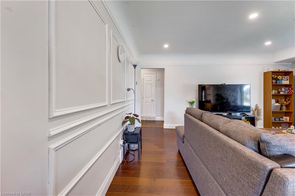 169 Bruce Street, Kitchener ON N2B 1Z2