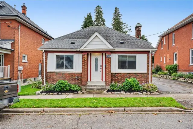600 Peel Street, Woodstock ON N4S 1K7