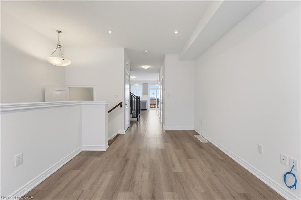 50-120 Court Drive, Paris ON N3L 0N2