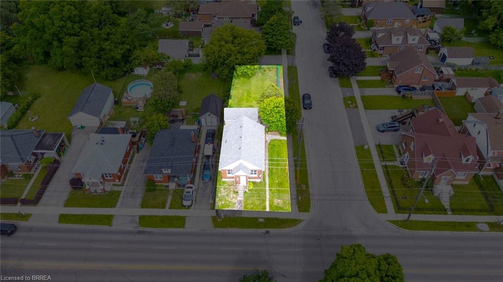 249 Clarence Street, Brantford ON N3R 3T6