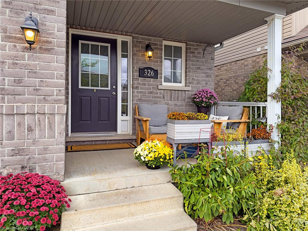 326 Vincent Drive, Ayr ON N0B 1E0