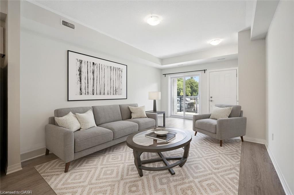C34-25 Isherwood Avenue, Cambridge ON N1R 3H5