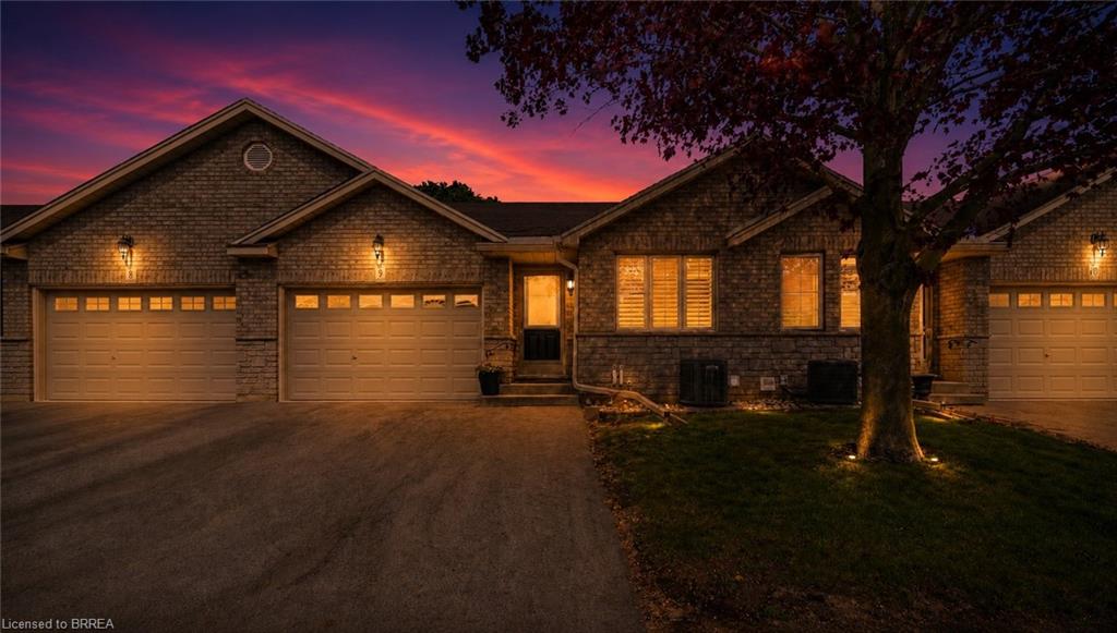 9-24 Griffiths Drive, Paris ON N3L 4C5