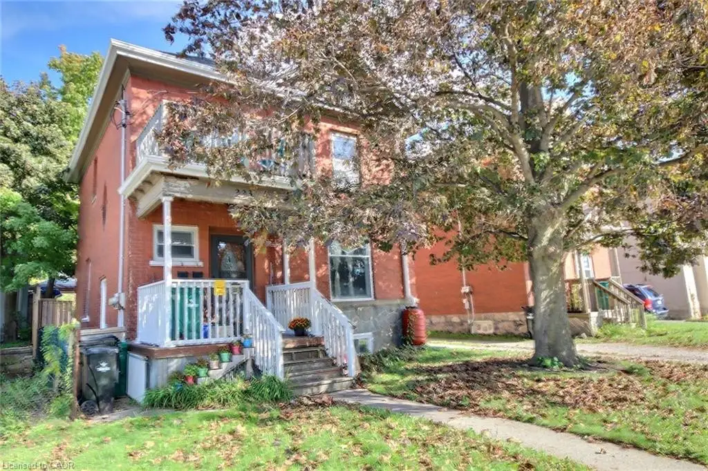 223 Water Street N, Cambridge ON N1R 3B9