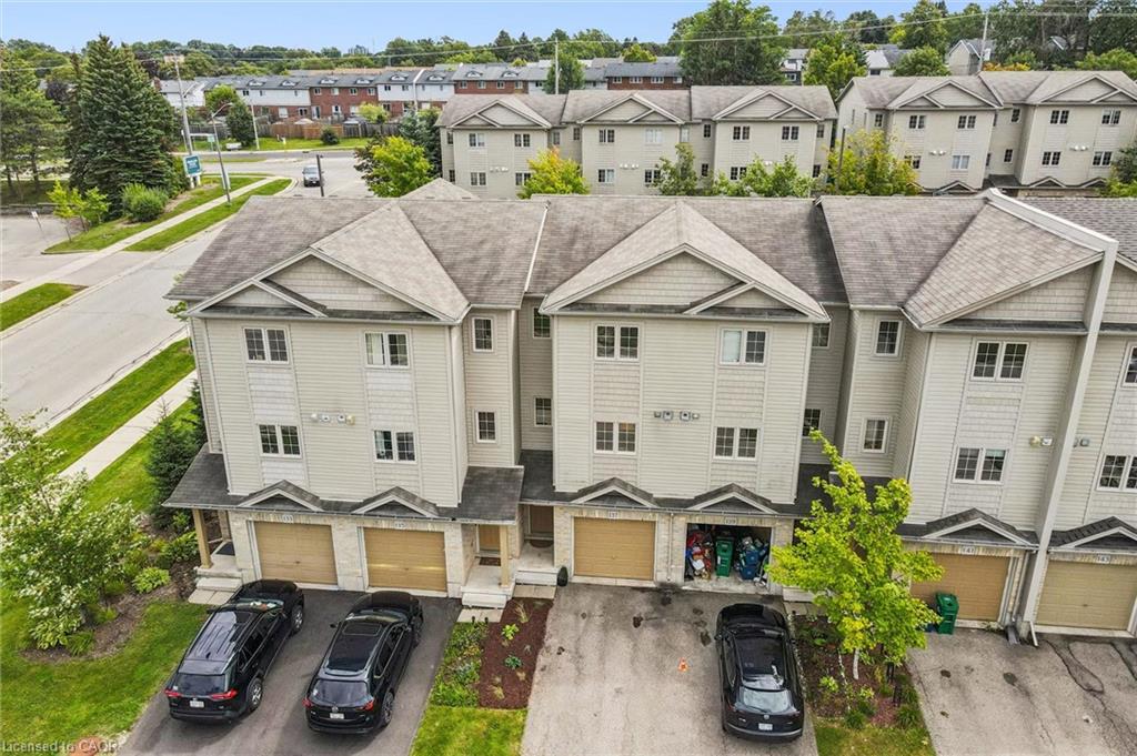 137 Highland Crescent, Kitchener ON N2M 0A1