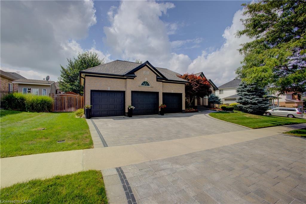 457 Caryndale Drive, Kitchener ON N2R 1J7