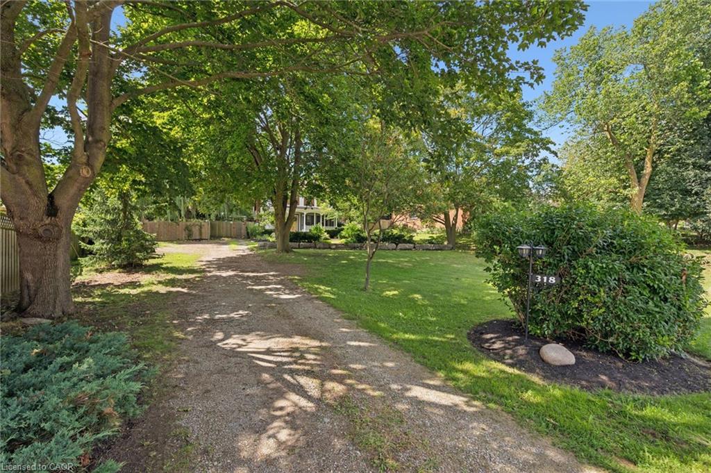 318 Guelph Avenue, Cambridge ON N3C 4A5