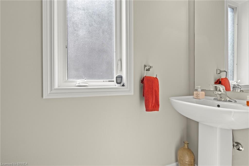 2-Piece Main Level Powder Room