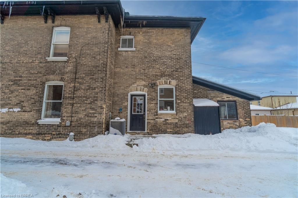 120 George Street, Brantford ON N3T 2Y6