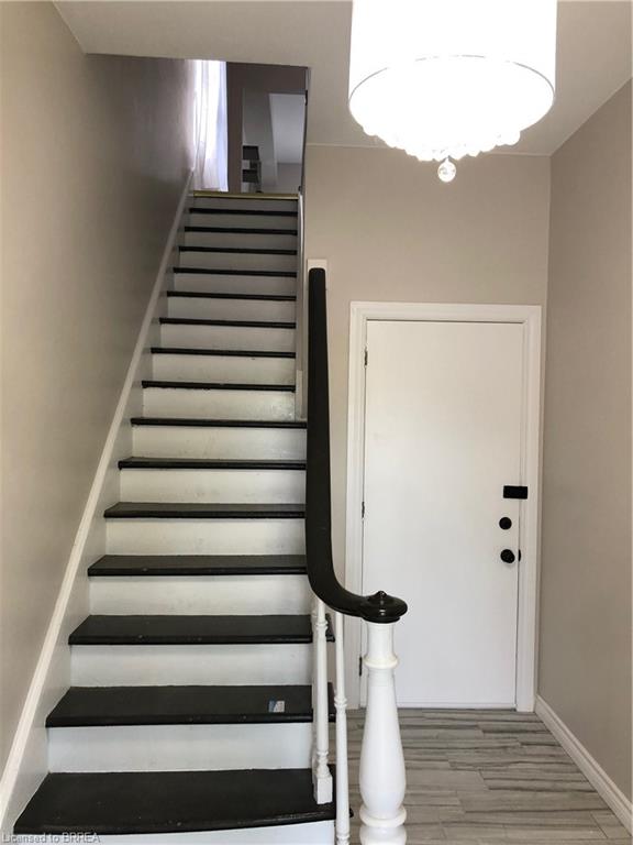 120 George Street, Brantford ON N3T 2Y6