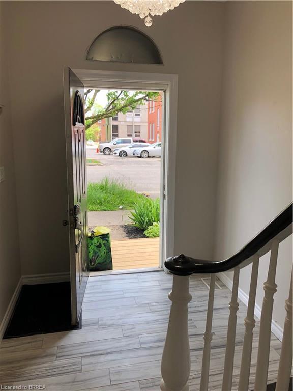 120 George Street, Brantford ON N3T 2Y6