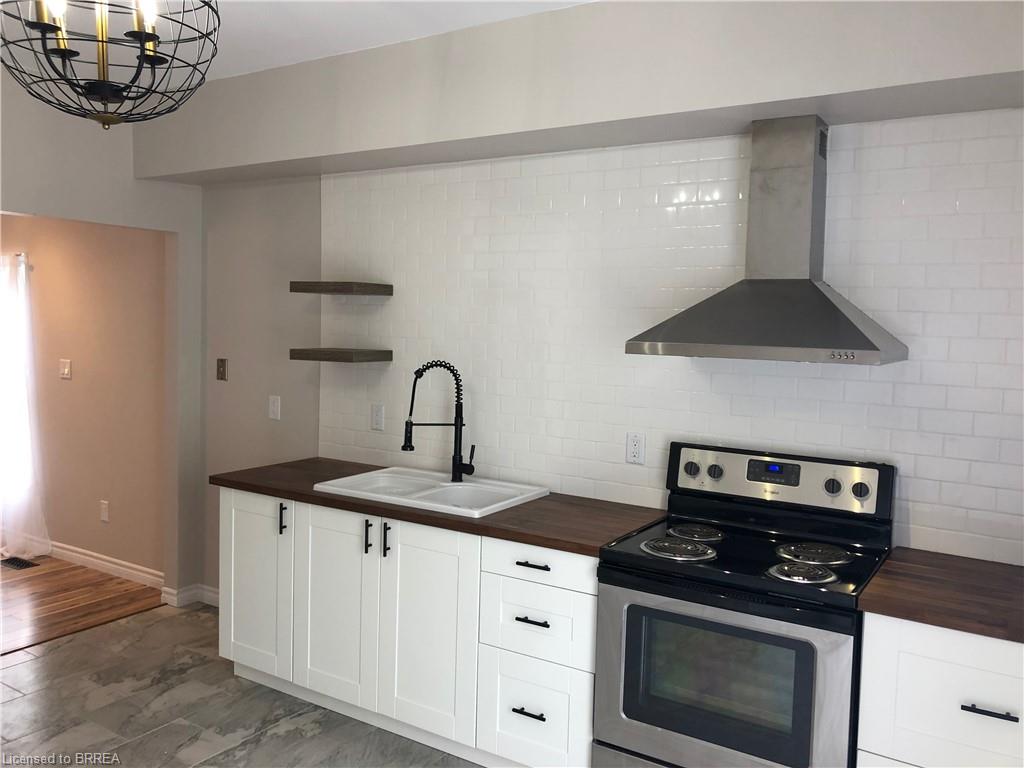 120 George Street, Brantford ON N3T 2Y6