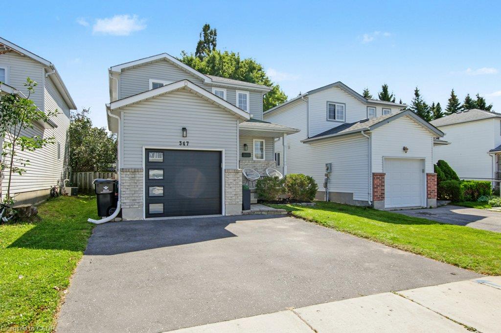 347 Bankside Drive, Kitchener ON N2N 3K1