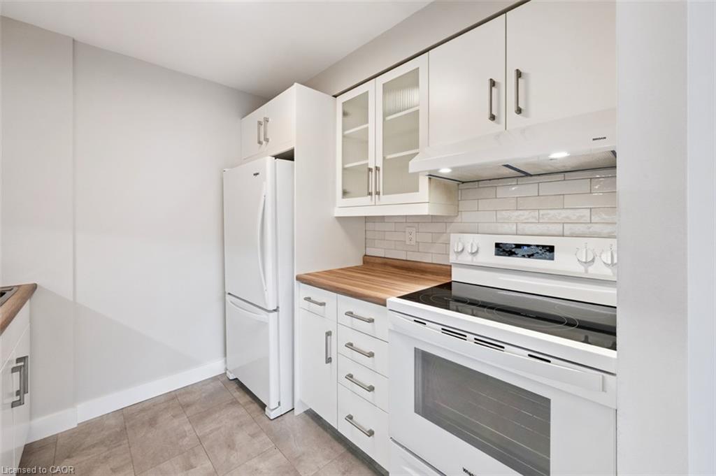 902-358 Waterloo Avenue, Guelph ON N1H 7Y3