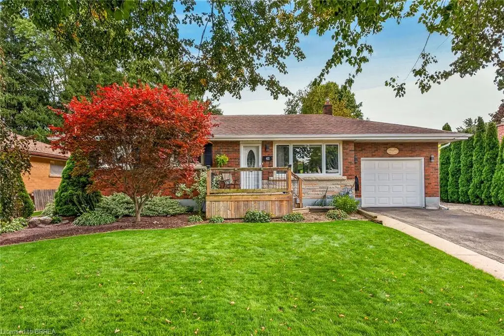 41 Kensington Avenue, Brantford ON N3R 3N9