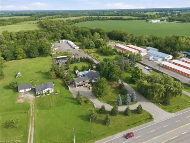 1422 Colborne Street E, Brantford ON N3R 0C3