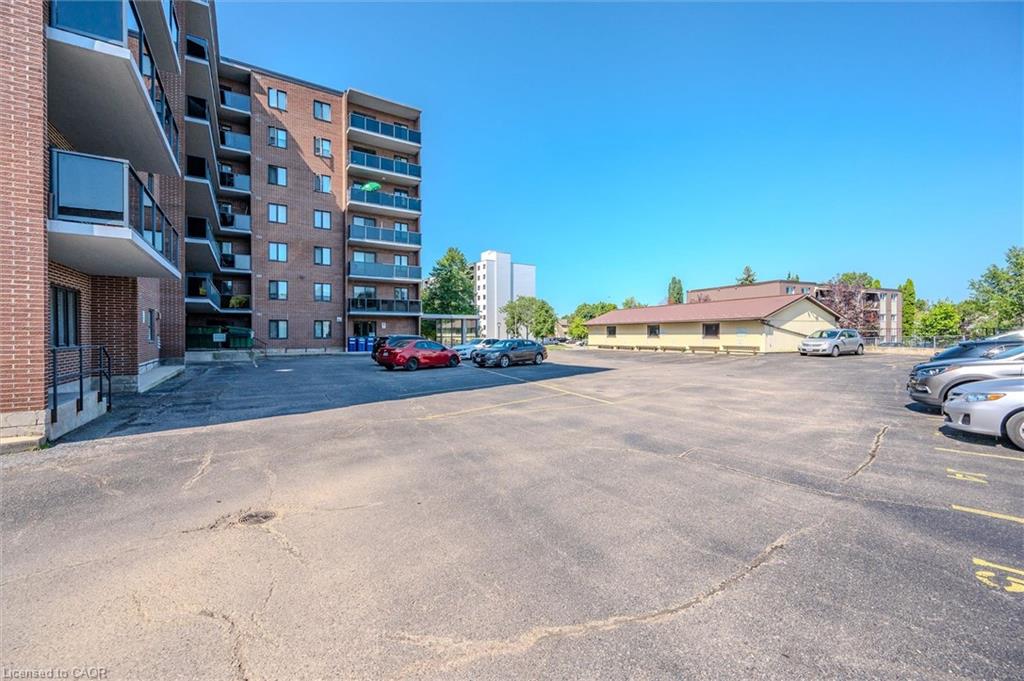 405-279 Chandler Drive, Kitchener ON N2E 1X6