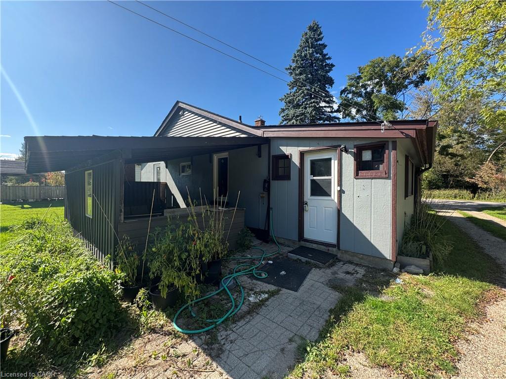 6587 Ellis Road E, Cambridge ON N3C 2V4