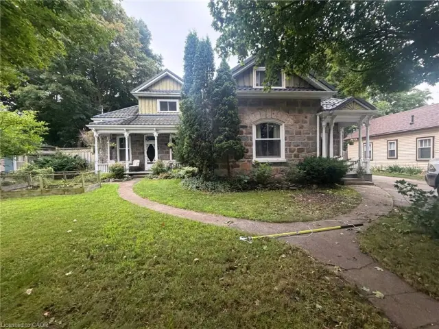 63 Birch Street, Cambridge ON N1R 2M6