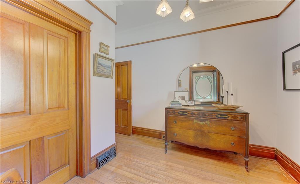 63 Birch Street, Cambridge ON N1R 2M6