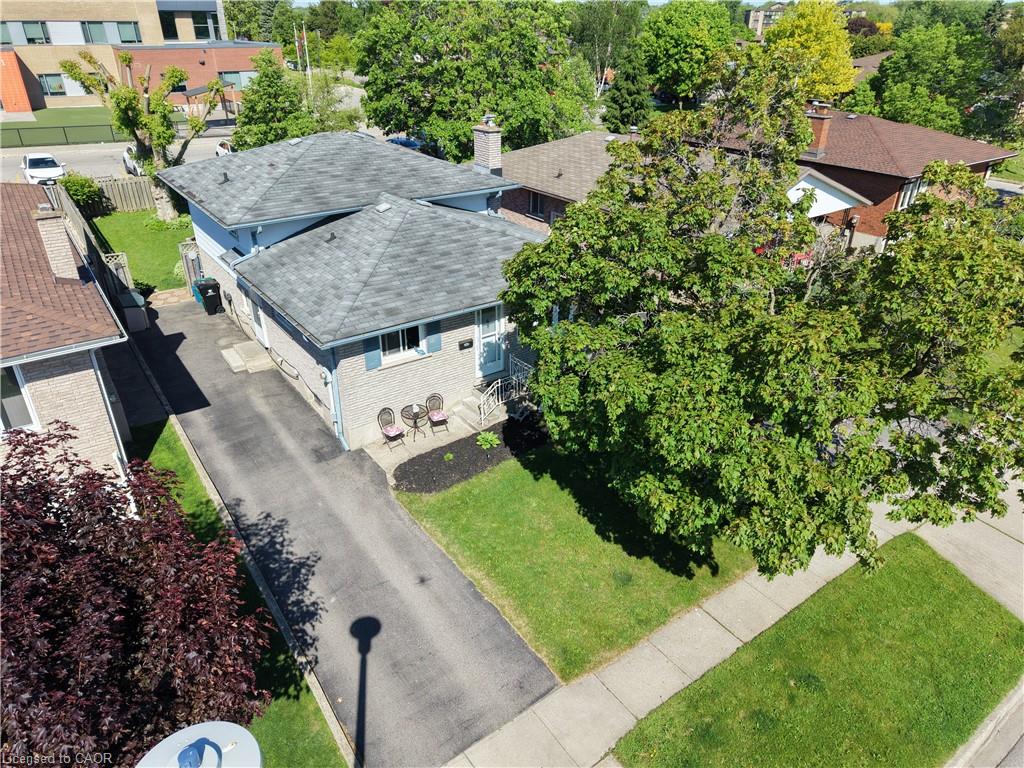 59 Bakersfield Drive, Cambridge ON N1R 6X8