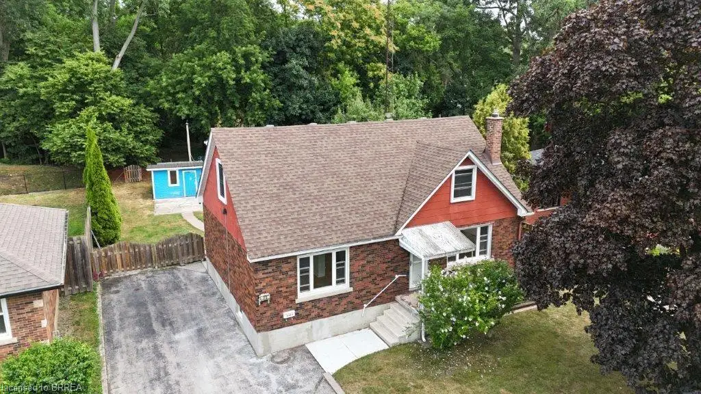 25 Henry Street, Brantford ON N3R 1Z9