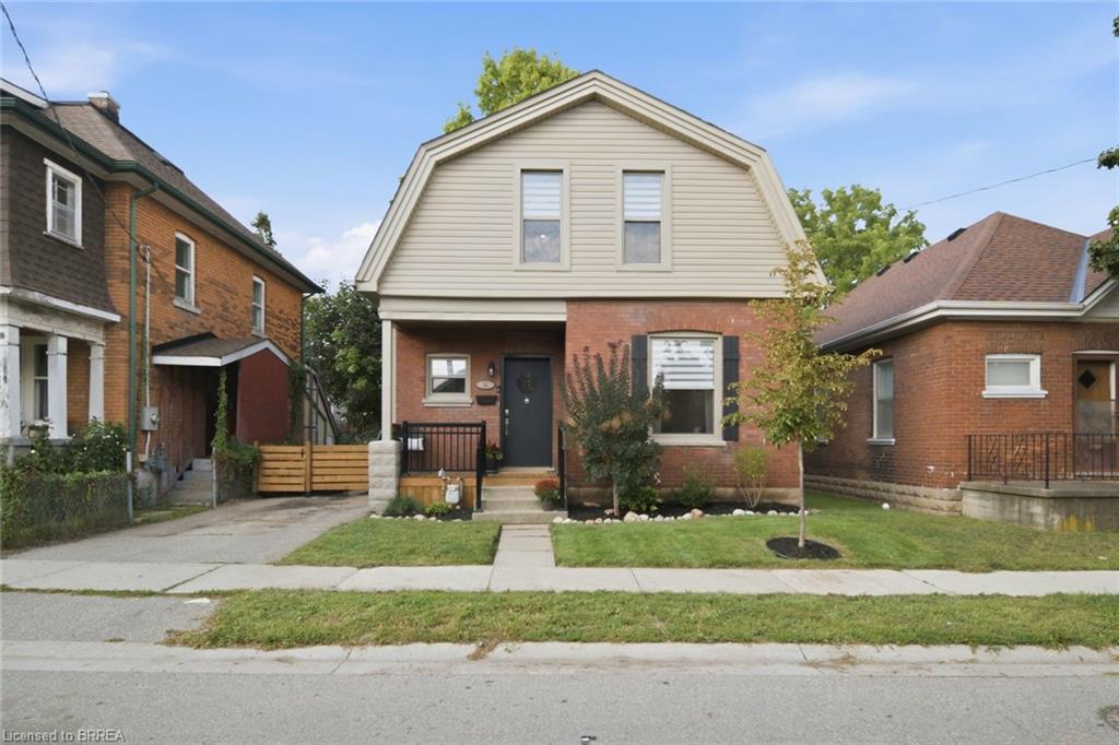 14 Allenby Avenue, Brantford ON N3S 1P8
