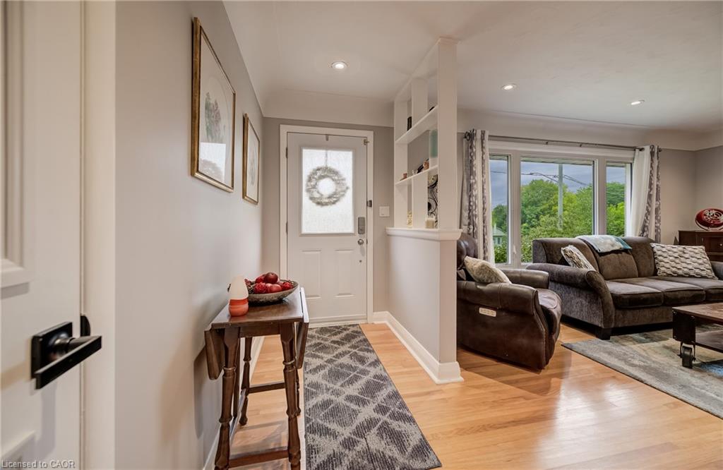 25 Culham Drive, Cambridge ON N1S 2G7