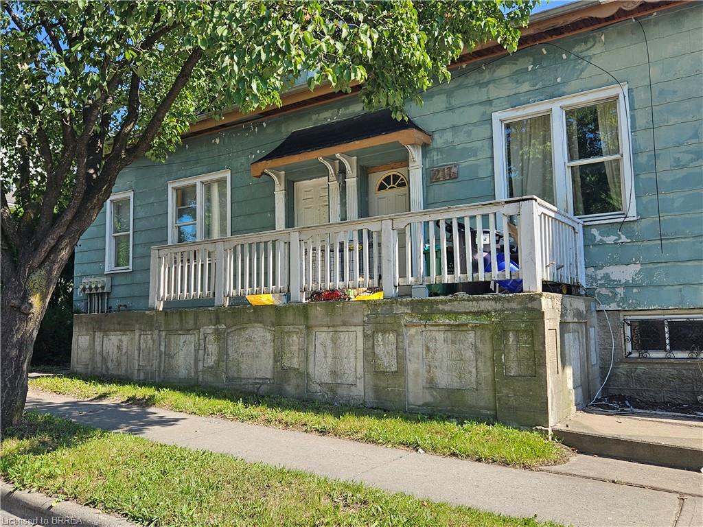 217-219 Dalhousie Street, Brantford ON N3S 3T8