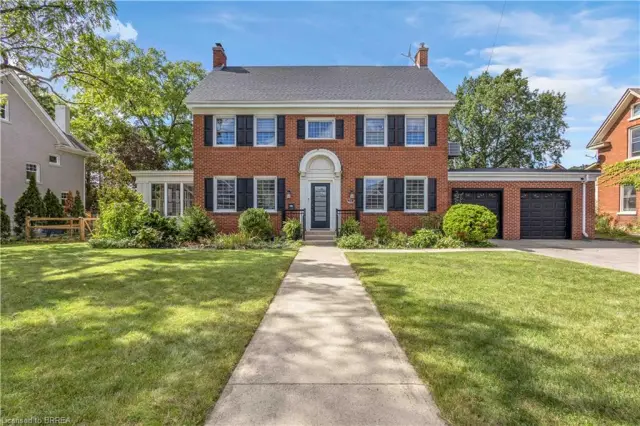 11 Hawarden Avenue, Brantford ON N3T 4H2
