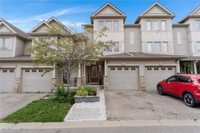 H54-175 David Bergey Drive, Kitchener ON N2E 4H7