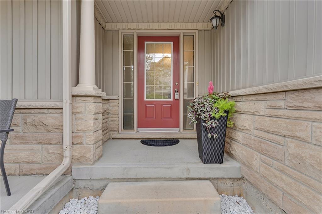 H54-175 David Bergey Drive, Kitchener ON N2E 4H7