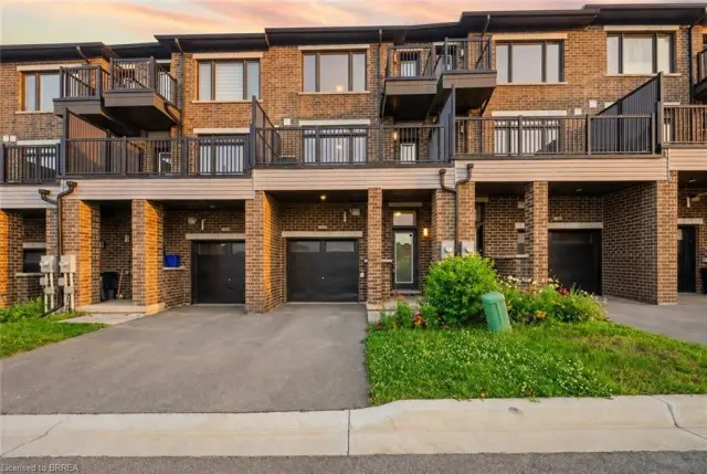 107-585 Colborne Street, Brantford ON N3S 0K4