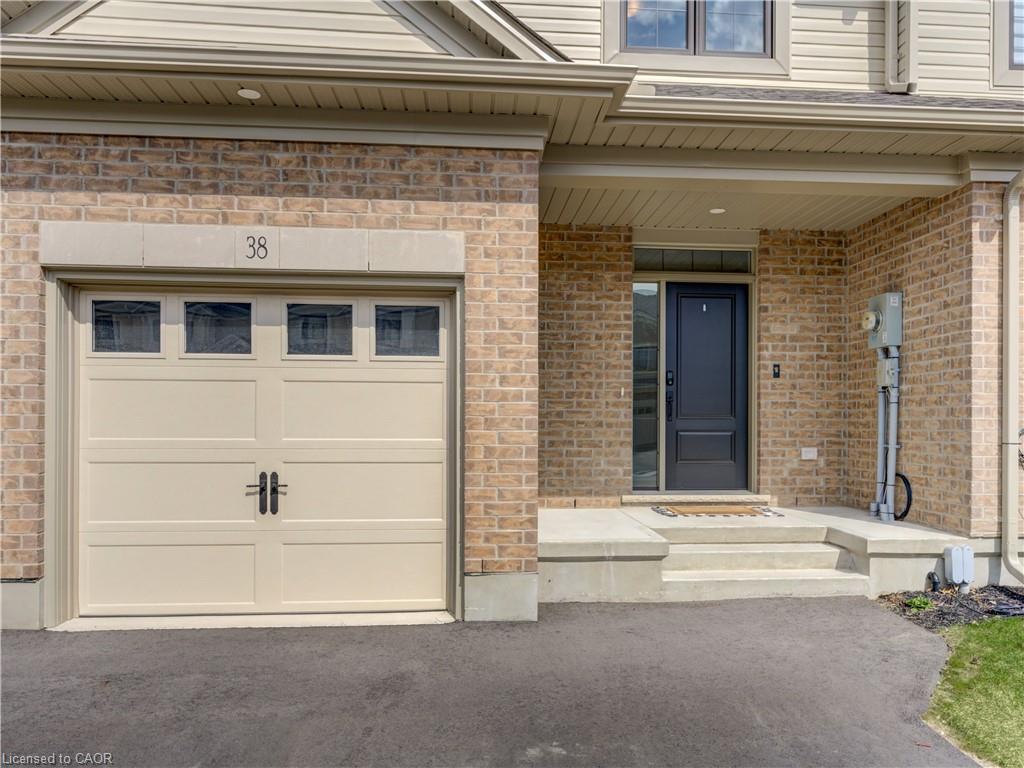 38 Canary Street, Tillsonburg ON N4G 0K3