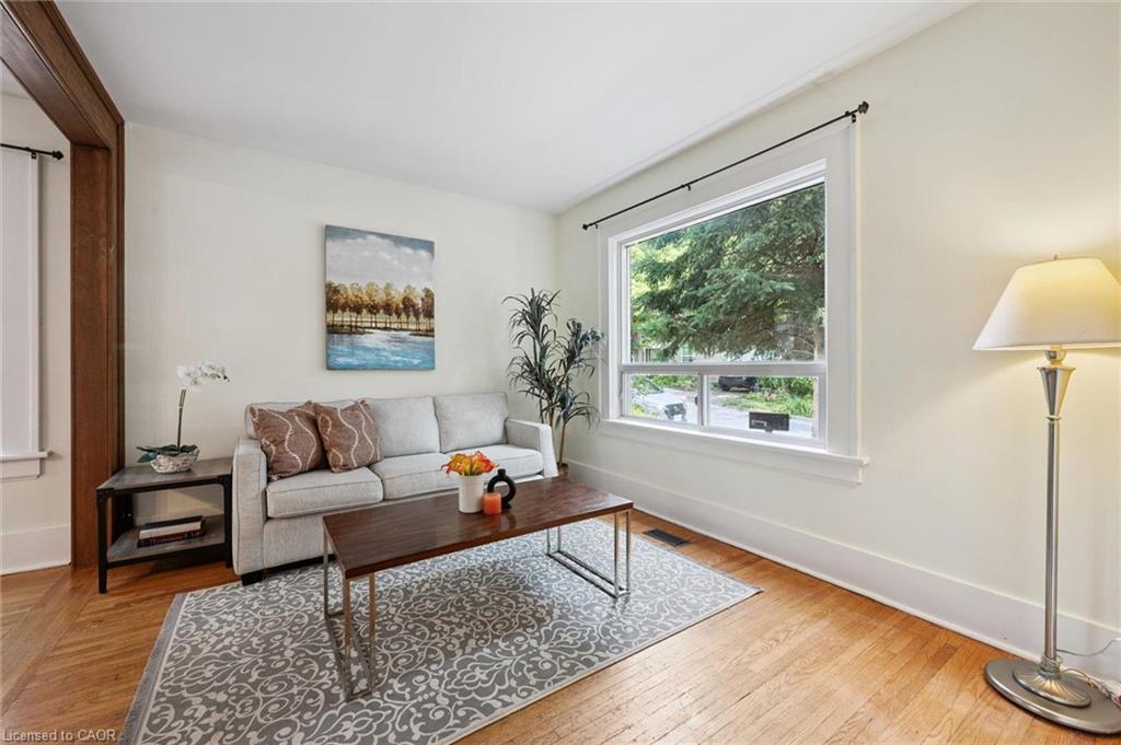 6 Pearl Street, Guelph ON N1E 2E3