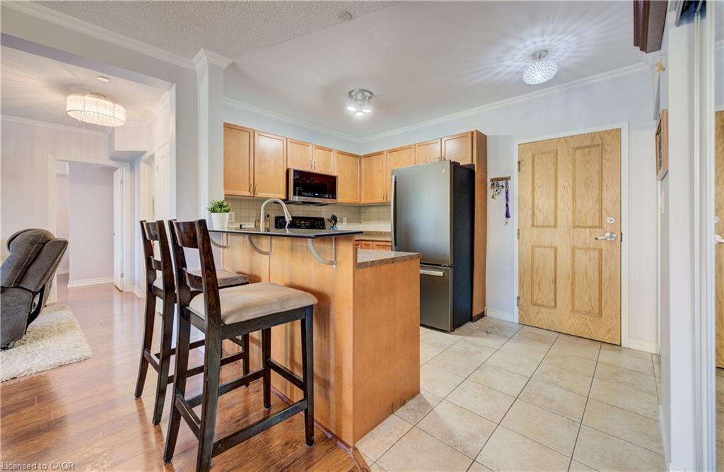 118-8 Harris Street, Cambridge ON N1R 8R1