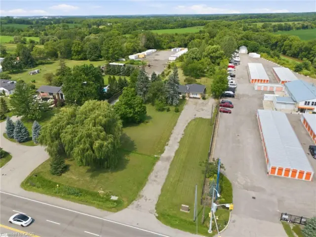 1432 Colborne Street E, Brantford ON N3T 5L4