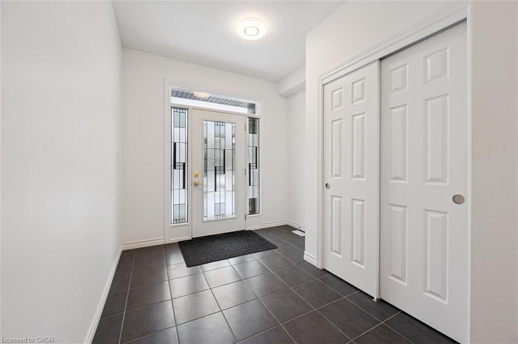 308 Freure Drive, Cambridge ON N1S 0C1