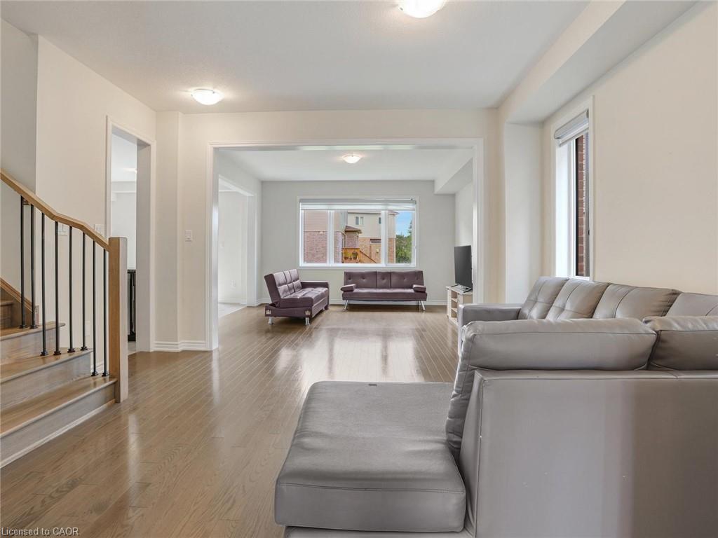 5 Heming Street, Paris ON N3L 0M5