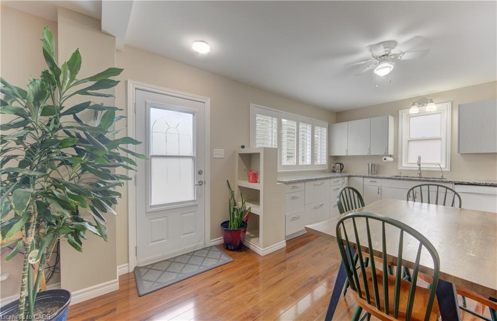 104 Mausser Avenue, Kitchener ON N2M 3K5