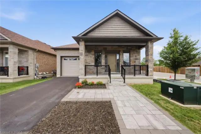 10-6 Beckett Drive, Brantford ON N3T 6E5
