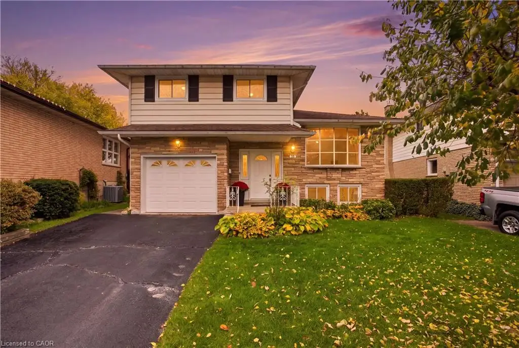 39 Sebas Court, Cambridge ON N1R 6M4