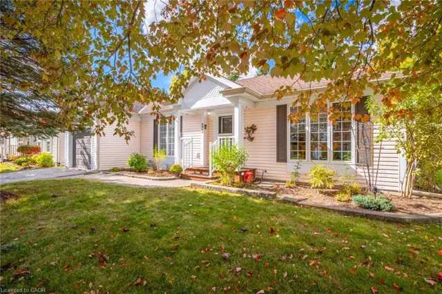 52 Pine Ridge Road, Wellington ON N0B 1J0