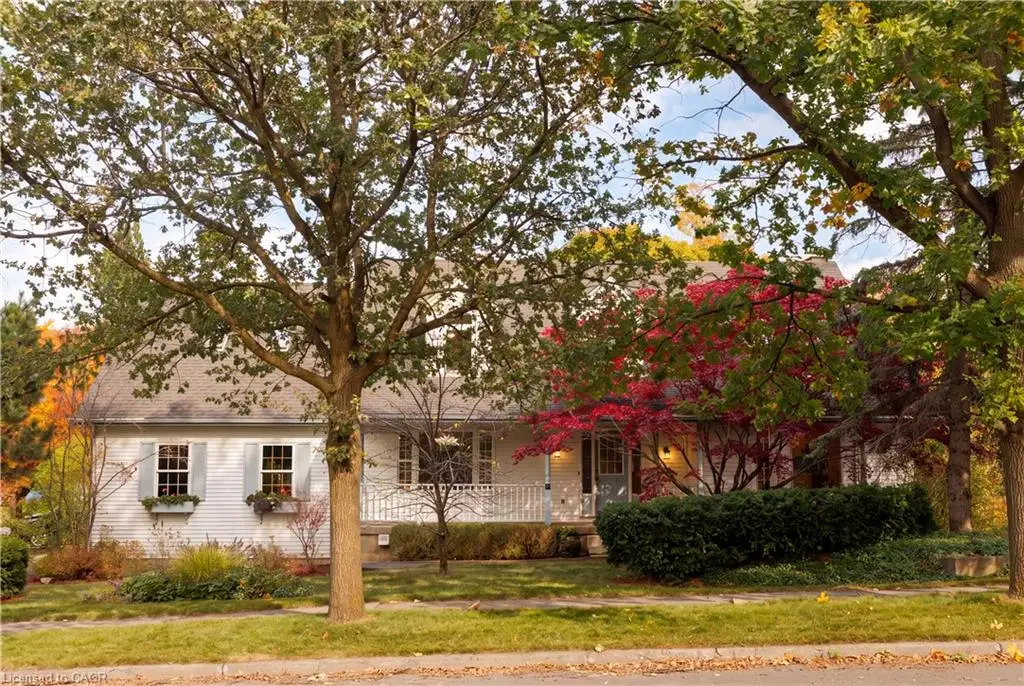 575 Hemingway Place, Waterloo ON N2T 1Z4
