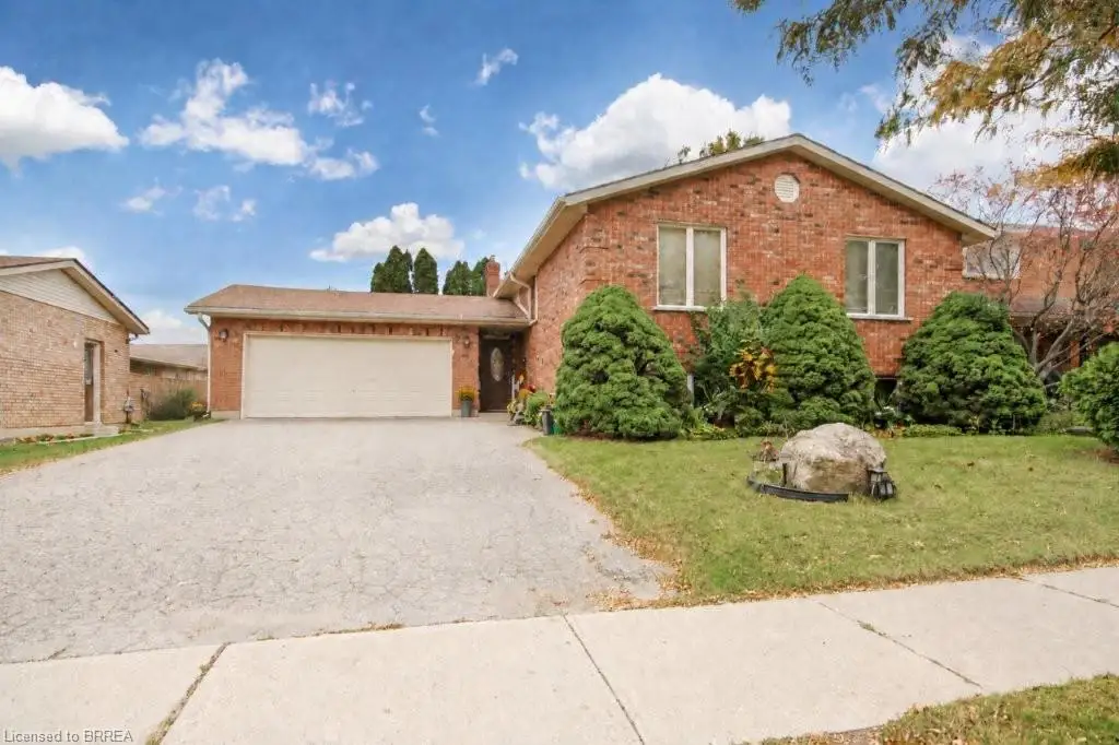 72 Lynden Hill Crescent, Brantford ON N3P 1R5