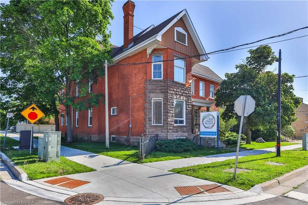 70 Chatham Street, Brantford ON N3T 2P1